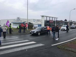 Opération de tractage de Cholet le 6 décembre 2019