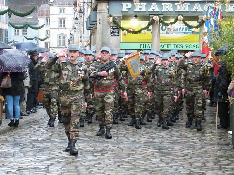 Annonce à la ville de la projection du régiment