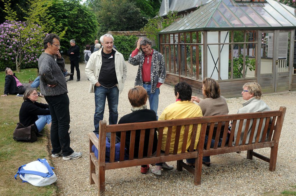 Photos de notre week-end "Travail- Concert et Détente" à Varangéville en Normandie. Que de beaux souvenirs !! Merci à tous et à Dominique pour son accueil !!