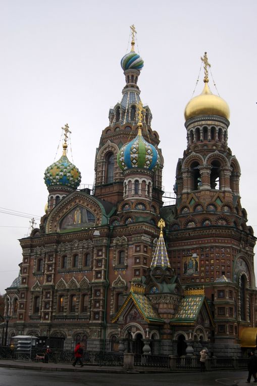 Saint-Petersbourg, Russie, sous la pluie.