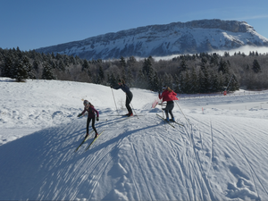 Une jolie session de ski à La Féclaz, là où on peut trouver un peu de neige ...