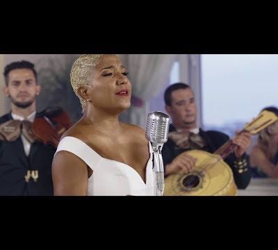 Con todo respeto Haila canta a Armando Manzanero