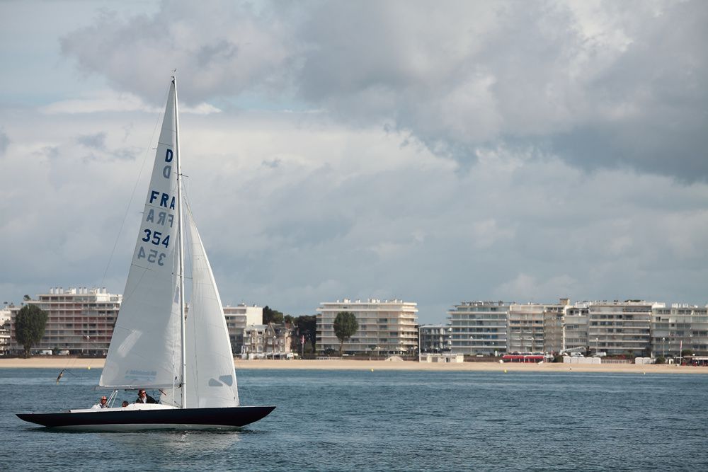 Photos du derby dragon de la baule - yacth club de la baule - les voiles de légende 2011