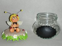 Pot douceur avec P'tite abeille en porcelaine froide