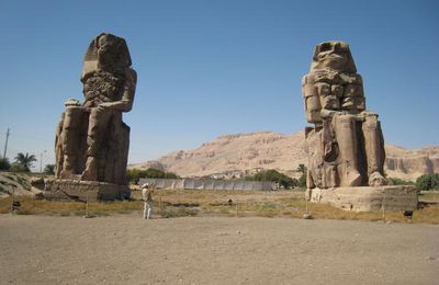 Egypte : les colosses de Memnon