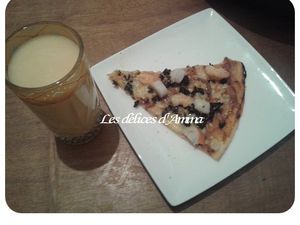Pizza fruit de mer et surimi بيتزا بفواكه البحر و السوريمي 