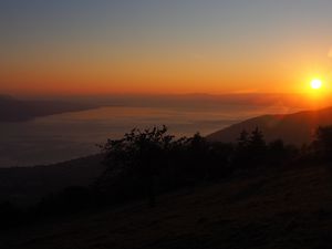 Au-dessus du lac Léman...