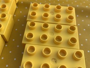 duplo jaune sur charlotteblablablog