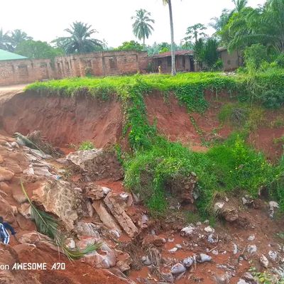 Kasai-Détérioration du tissu environnemental : Des bâtiments administratifs et maisons résidentielles en voie de disparition à Luebo Kabambaie