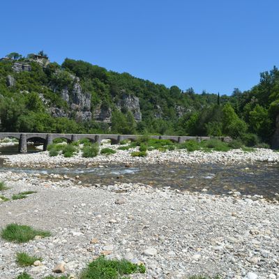 Le Pont Submersible de Labeaume (Ardèche 07120)
