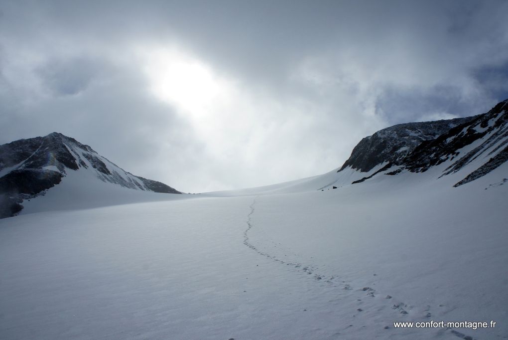 Autriche : Trek glaciaire dans l'Ötztal, la pauseTyrolienne...