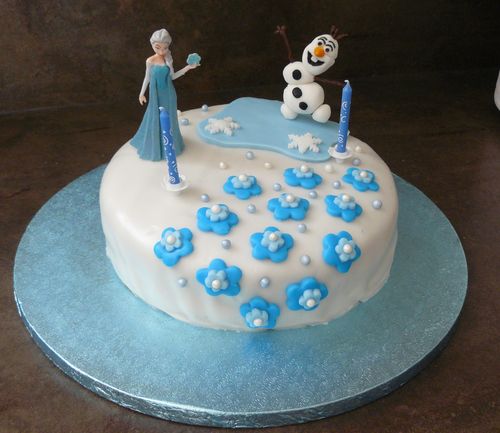 Gateau Aux Trois Chocolats Decor Reine Des Neiges Bonheurs Sucres