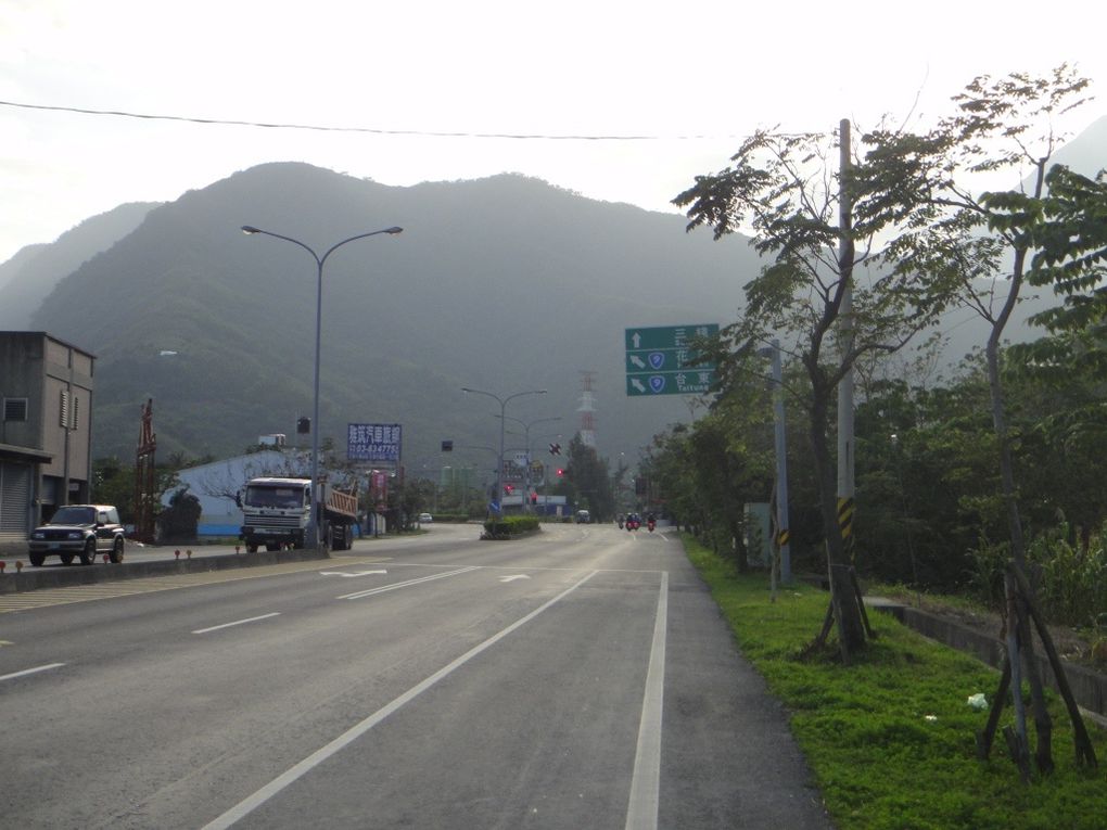 Hualien, lac des carpes, gorges Taroko, plages de Chihsingtan