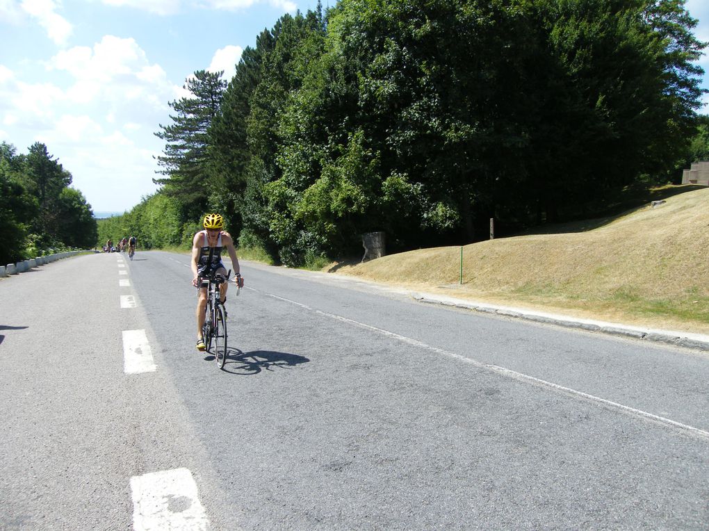 photos des  verdunois et autres au triathlon de verdun 2010