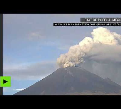 Après le tremblement de terre de Mexico, le volcan Popocatepetl entre en éruption VIDEO