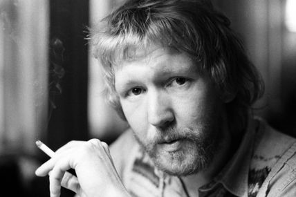 15th June 1941, Born on this day, Harry Nilsson, US singer, songwriter, (1972 UK & US No.1 single with his version of The Badfinger song ‘Without You’, 1969 US No.6 single ‘Everybody’s Talkin’ from the film Midnight Cowboy’). The Monkees, Three Dog Night & Ronettes all covered his songs. He died on January 15th 1994.