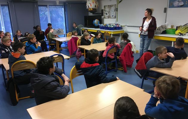 Classe de CE1-CE2 - Sortie à la maison du littoral