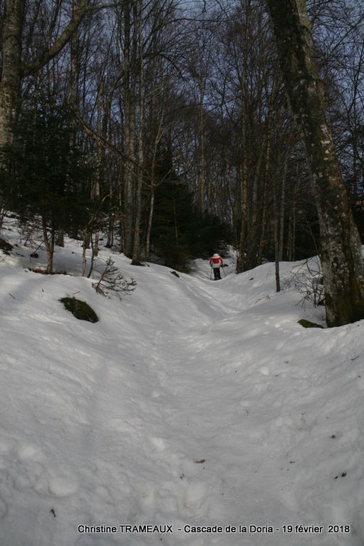 BAUGES - CASCADE DE LA DORIA 