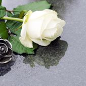 "Il m'a volé la gourmette de ma mère qui est décédée" : le témoignage d'une Nantaise dépouillée dans un cimetière