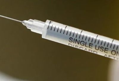 Les vaccins anti-Covid-19 pourraient être à l’origine de variants, selon des experts israéliens et européens