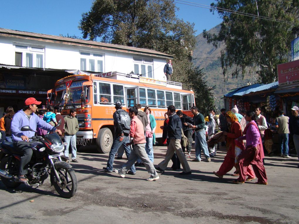 Novembre 2008 retour 15 ans après. Delhi - retour dans la vallée de Parvati en Himachal Pradesh, Manikaran et Pulga.
Dharamsala, Rishikech, Le Rajasthan, Agra, Khajurao, Bénarès/Varanasi.