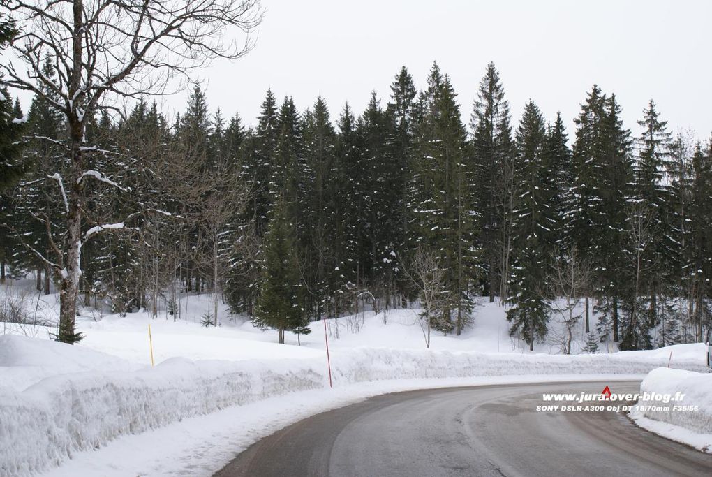 Les photos ce cet hiver 2009, prisent avec un SONY DSLR-A300 Objectif DT 18-70mm F35-56. ballade à travers le Haut Jura avec l'or blanc tant attendu ! Cette année 2009 reste exeptionelle !