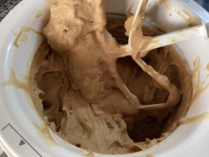 Crème glacée au caramel beurre salé et éclats de caramel de David Lebovitz