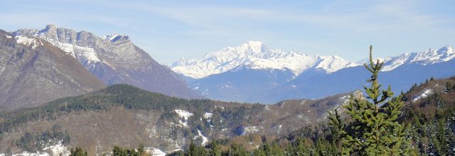 Roche du Guet (1209m), boucle par les vignes et les crêtes