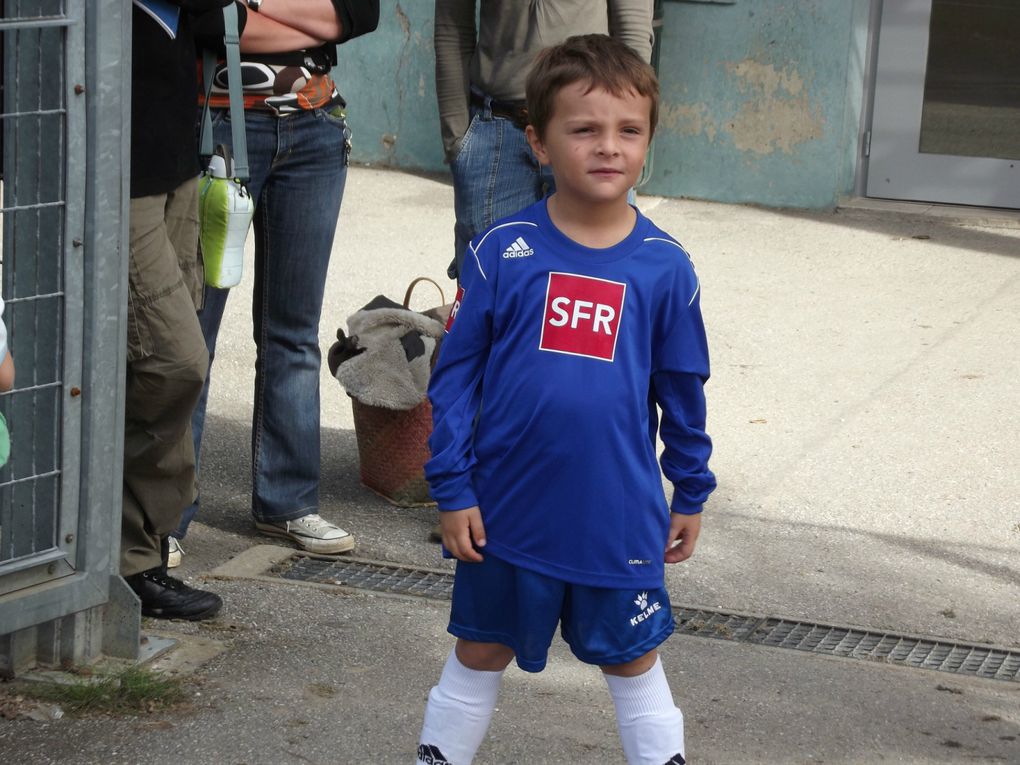 Esteban au FC Mercury (Foot) en U7 saison 2012/2013.
Total de 7 buts sur la saison !