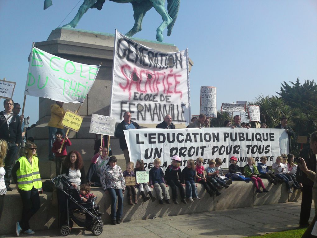 Manifestation contre les fermetures de classe, la casse des RASED, la casse des  LP...