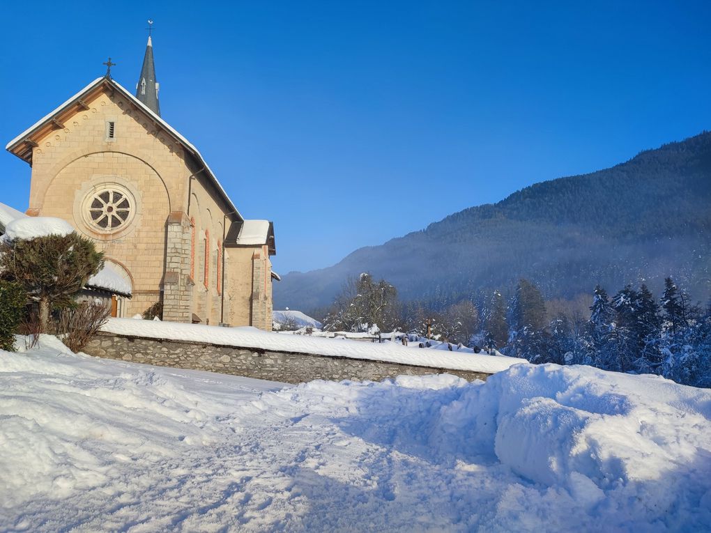 BELLEDONNE - VALLEE DES HUILES