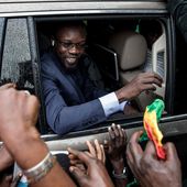 Qui est Ousmane Sonko, opposant politique sénégalais de nouveau inculpé ?