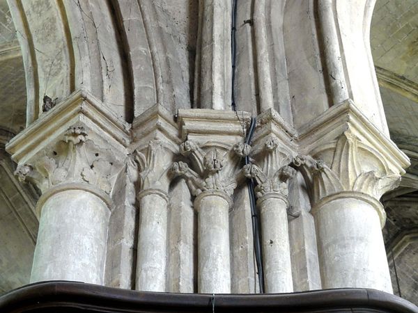 Les châpiteaux de l'église de Compiègne