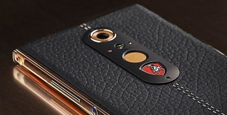 Nouveau Smartphone Lamborghini Alpha-One Premium