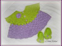 04.08.2014 - Petit ensemble "Bébé Préma N°1" robe et chaussons au crochet.