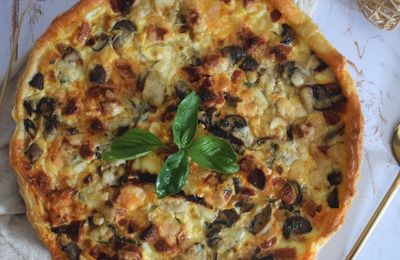 Tarte aux champignons bruns frais et au chorizo