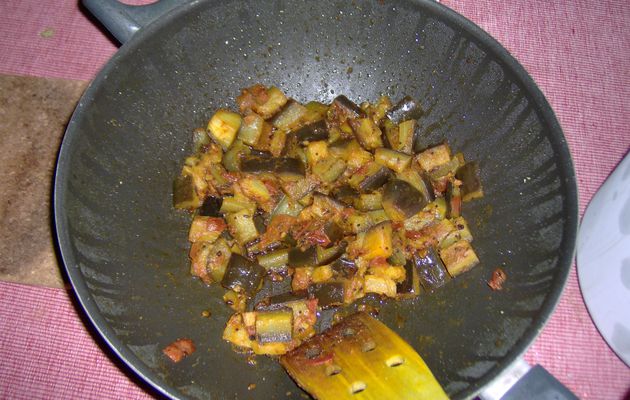 Aubergine aux épices / Aachari baingan