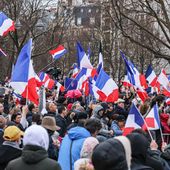 Manifestation anti-passe : l'AFP va porter plainte après l'agression de ses journalistes à Paris