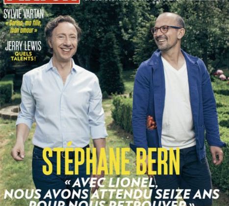 Pour Paris Match, Stéphane Bern présente son compagnon Lionel.