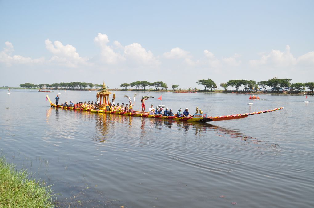 Album - Courses-de-bateaux-Parade