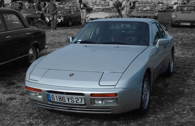 Porsche 944 S4