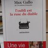"L'oubli est la ruse du diable" de Max GALLO aux éditions XO