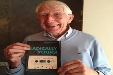Lou ottens, un ingénieur néerlandais mort à 94 ans, il a inventé la cassette audio, l'inventeur de la cassette à bande magnétique