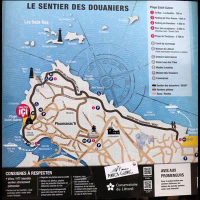 Ploumanac'h, plage de l’Anse Saint-Guirec de nuit