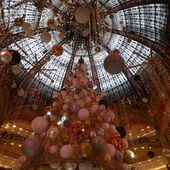 Noël à Paris sous la verrière des Galeries Lafayettes (4 photos) - Le blog de Bernard Moutin