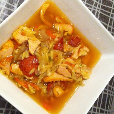 Soupe aux avoines, poulet et chorizo