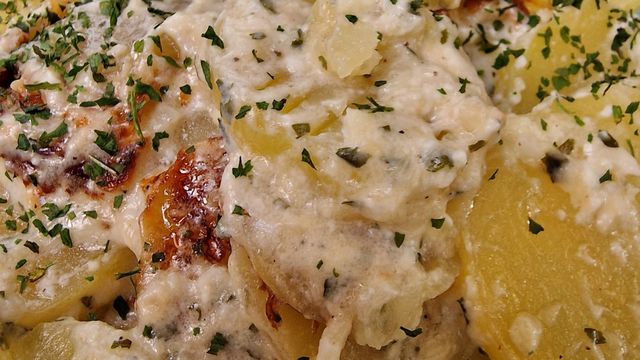 Gratin de pommes de terre (multicuiseur 45 en 1 de Tefal) 