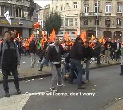 Tous les uniformes ne sont pas bleus