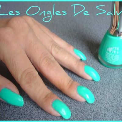 Green pastel...