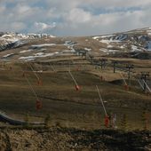 Pyrénées : le changement climatique menace les stations de ski